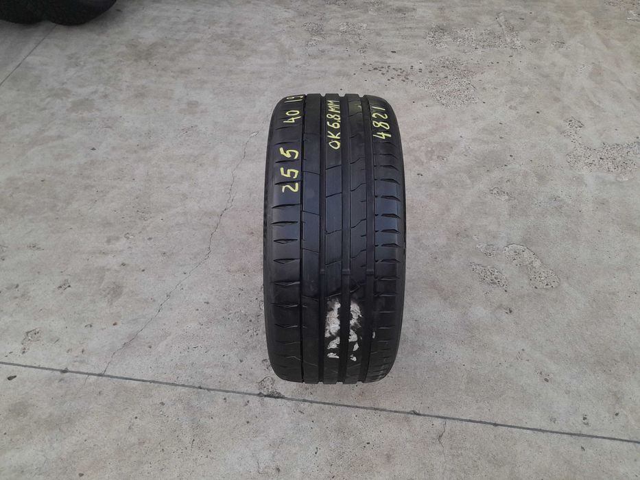 O anvelopa vara 255 40 19 continental sportcontact 7 cu 6,8 dot 4821