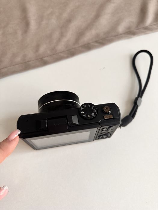 Компактная камера + комплект