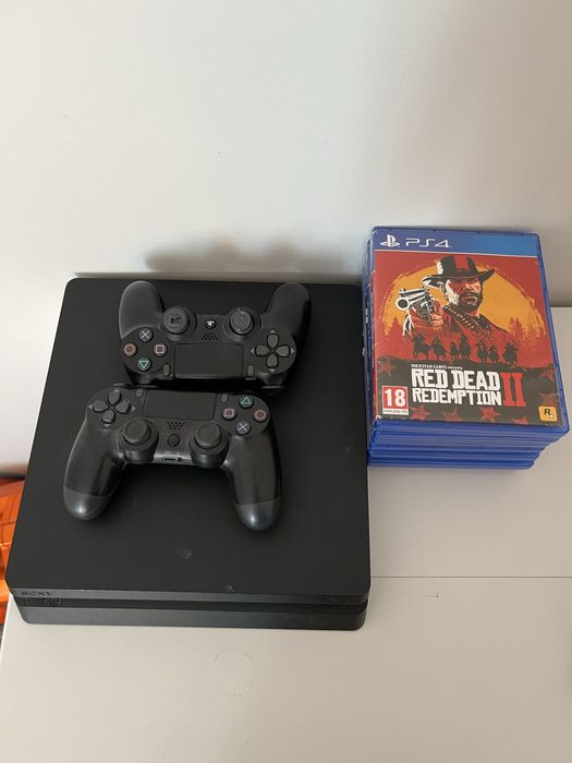 Пс 4 бу состояние продам вместе с играми