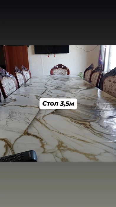 Стол-трансформер очень хороший, компактный