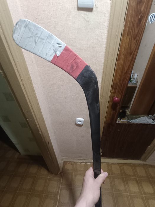 Продам клюшку Бауер после ремонта