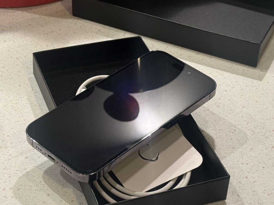 iPhone 14 Pro 256GB Deep Purple – Като НОВ, 100% Батерия