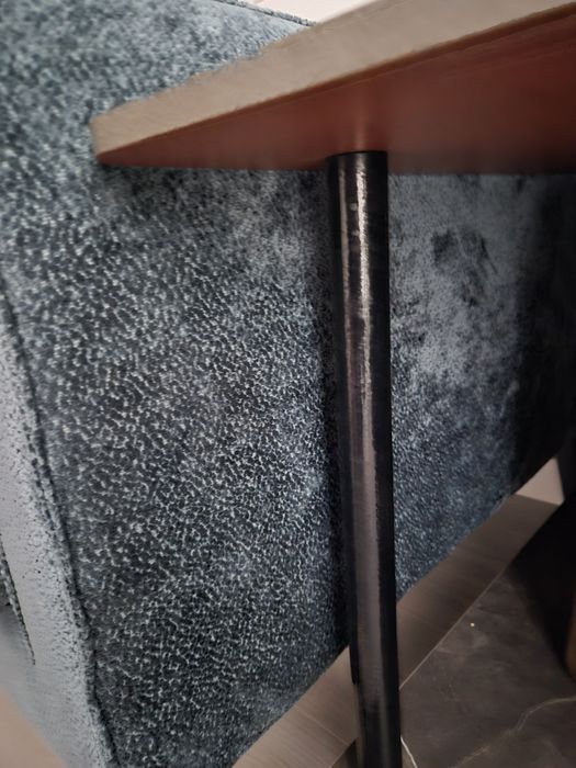 Vând măsuță de cafea 80/40/52 cm.