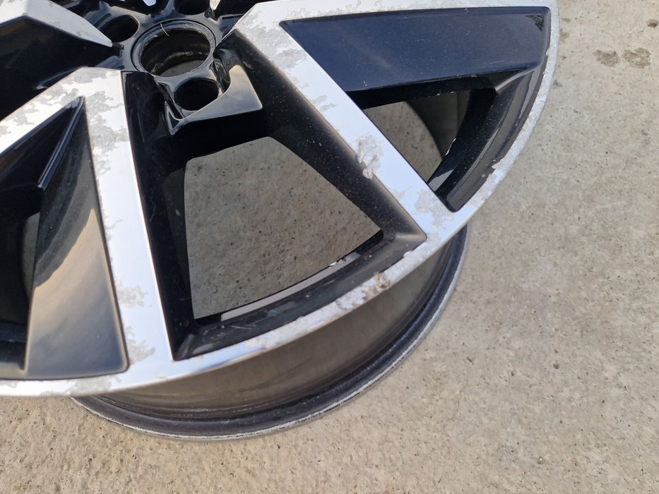 O janta aliaj aluminiu Volkswagen Touareg 3 III CR7 20 9J et 33 760601025Q