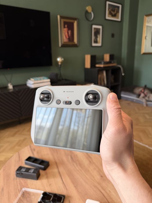 DJI Mavic 3 Pro комплект - като нов