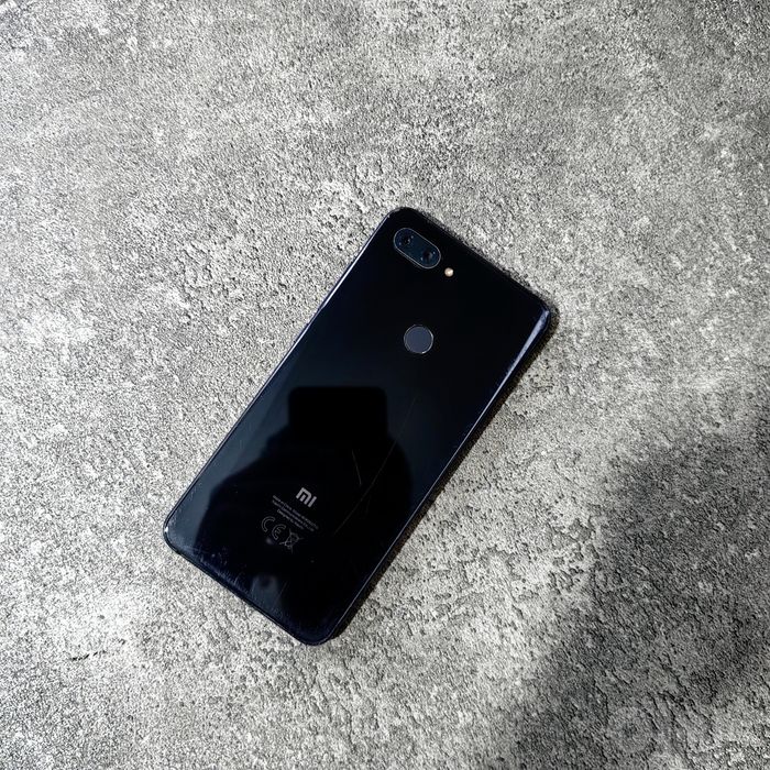 Xiomi 8 lite ideal holatda