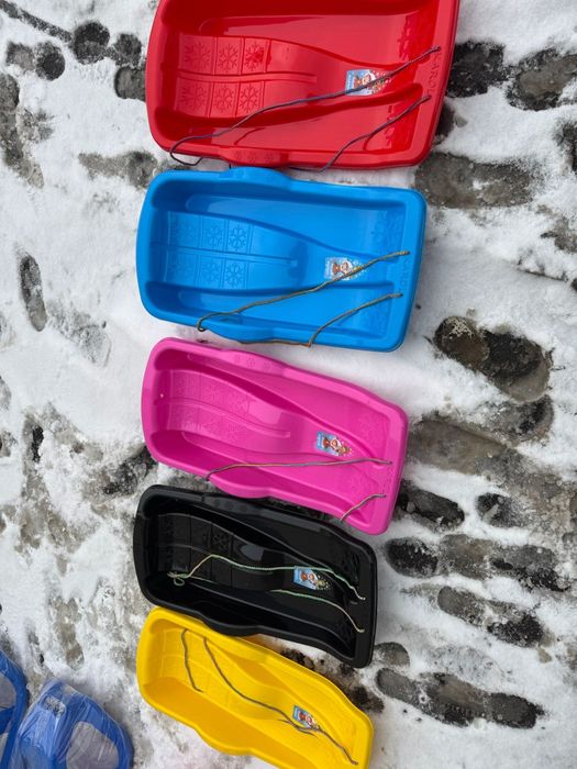 Sanie plastic bob copil diverse culori