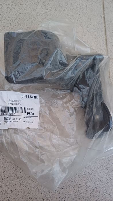 Inchizatoare capota Audi A3 8P