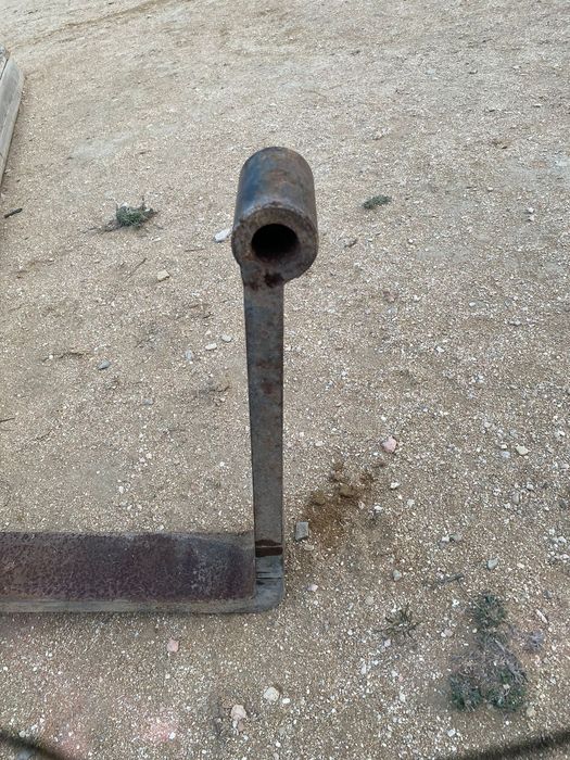 Вилка кара сатылады