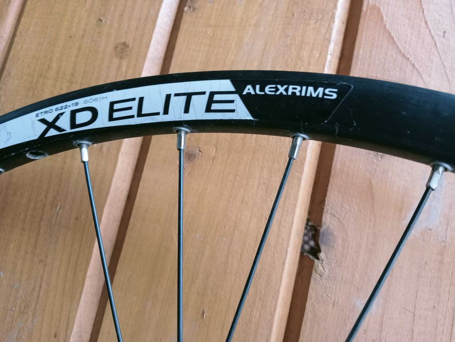 Roata spate 28 butuc Shimano Alfine 8 Roata fata 28 dinam  Set mtb 26