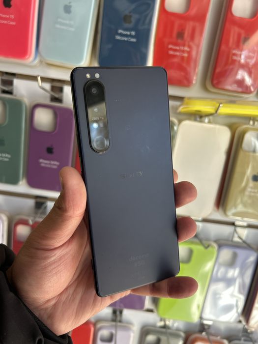 Sony Xperie 5.  256 gb