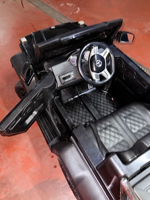 Mașinuță electrică Mercedes G63 6x6 – 6 motoare