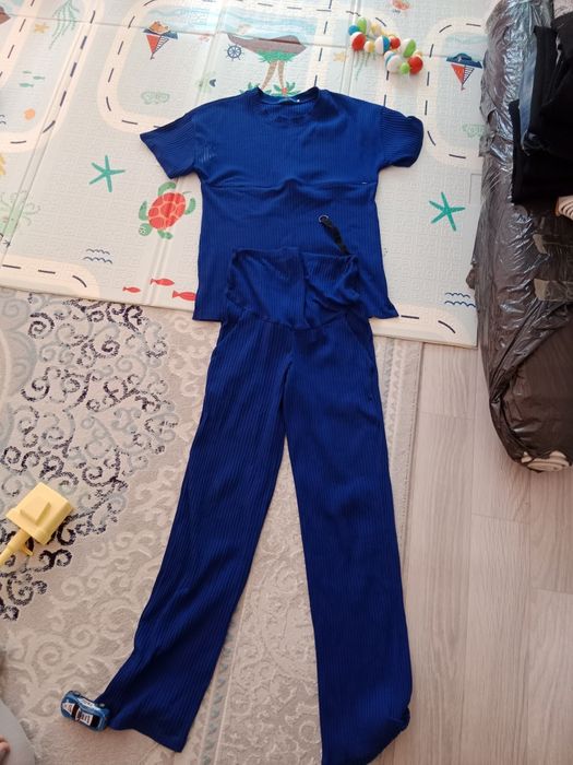 Продам вещи для беременных