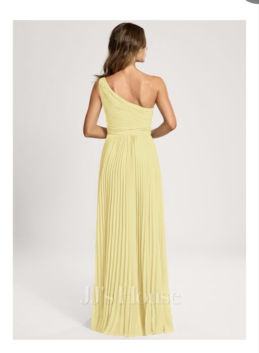 Официална рокля