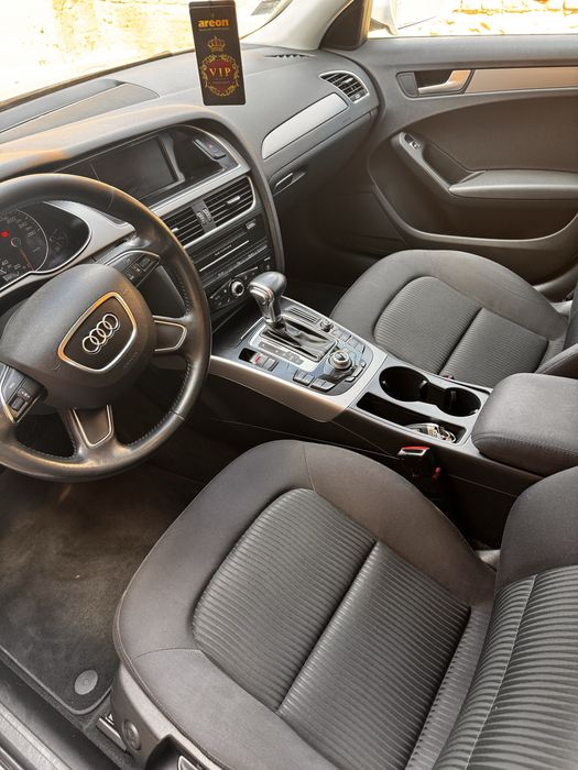 Vand audi A4 2014