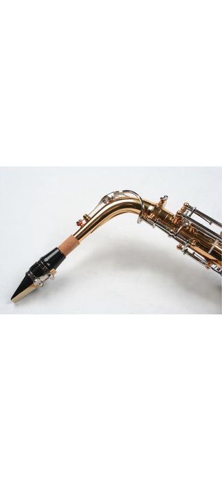 Vand saxofon alto