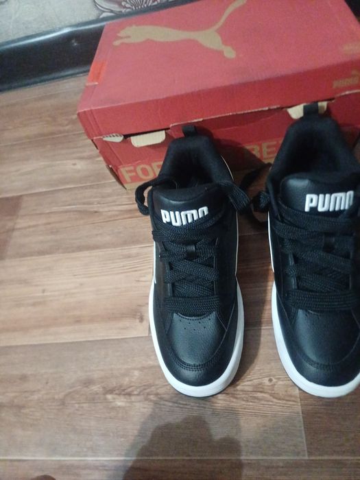 продам кросовки орегинал