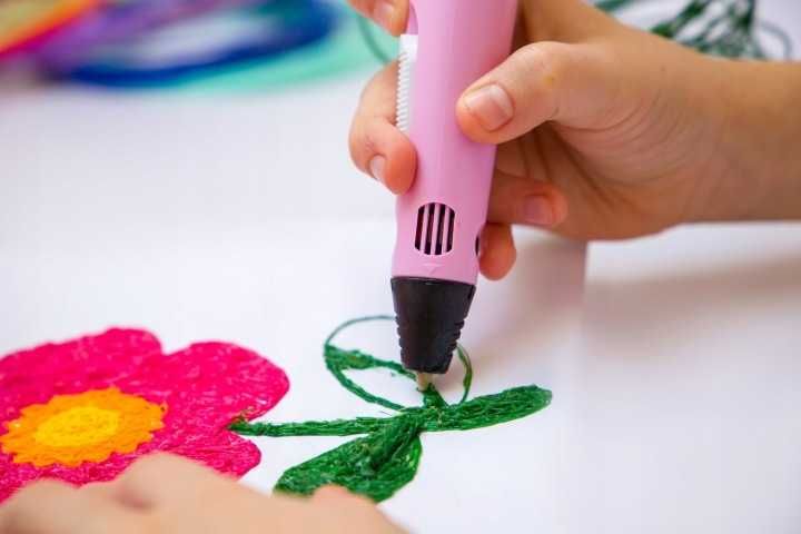 3D писалка за деца химикалка с 110м PLA Пълнители  3D Pen с LCD Дисплей