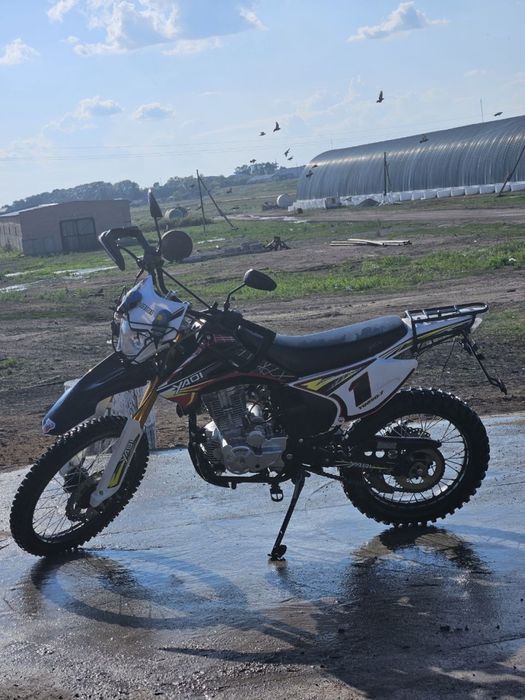 Прдам мотоцикл YAQI 250