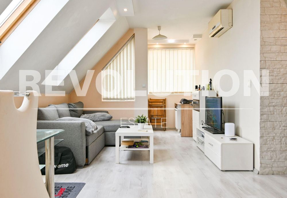 Тристаен апартамент в ж.к. Редута.