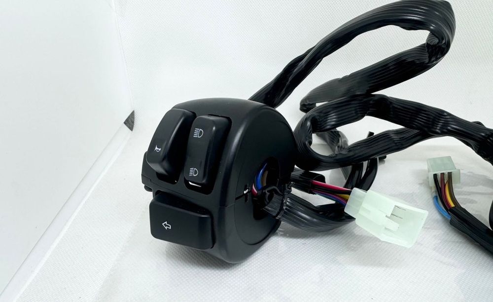 Harley Davidson НОВИ конзоли с копчета / управление на кормило