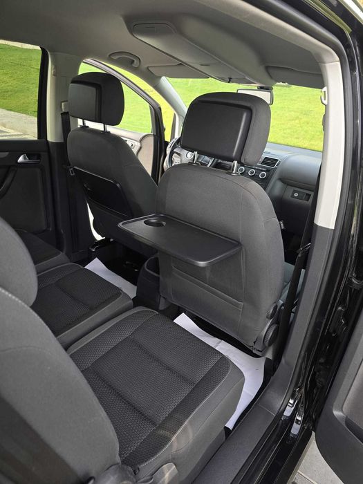 Vand Volkswagen Touran 7 Locuri