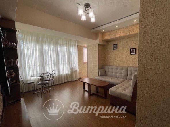 1 комнатная переделанная в 2-х комнатную в центре города