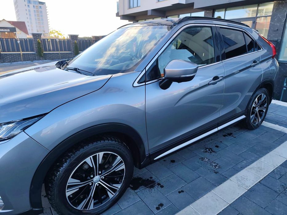 Mitsubishi Eclipse-Cross Mitsubishi Eclipse Cross  - Instyle+ (Vârf de Gamă) - S-AWC 4x4 Automa