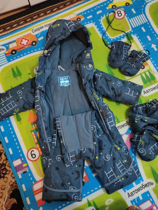 Детский зимний комбинезон