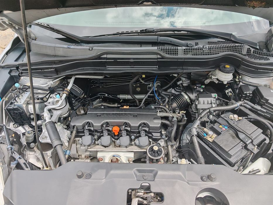 Honda CR-V 2010, бензин