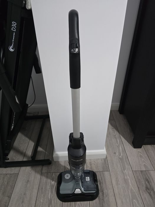 Aspirator vertical cu spălare Rowenta X-Combo GZ3039WO