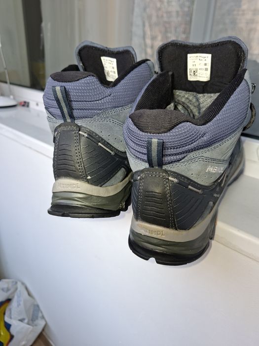 Vând ghete Meindl nr 46 cu Gore-tex