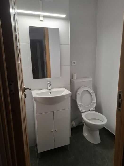 Închiriez apartament 1 Mai cu 3 camere