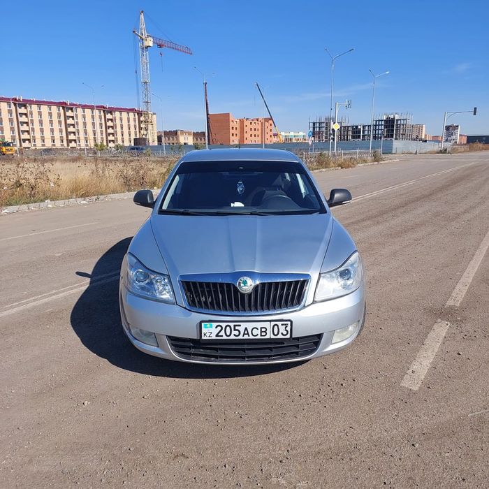 Срочно продам автомашну.