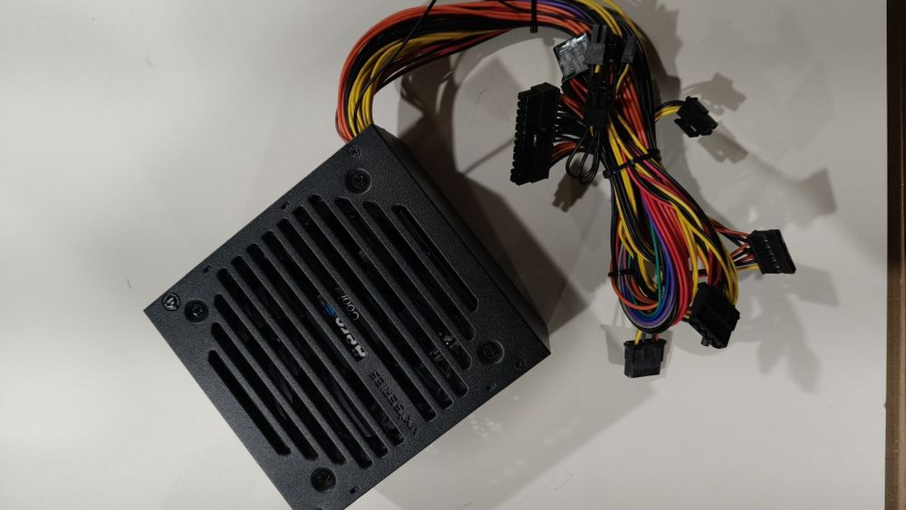 Sursa AeroCool VX PLUS 550