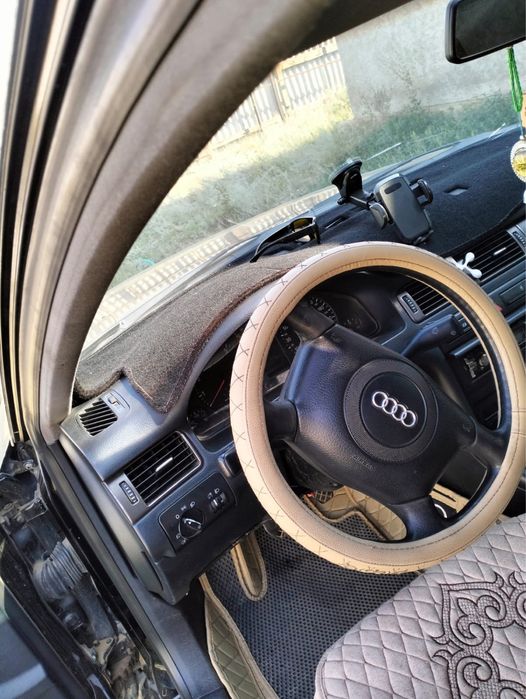 Продам машину А6