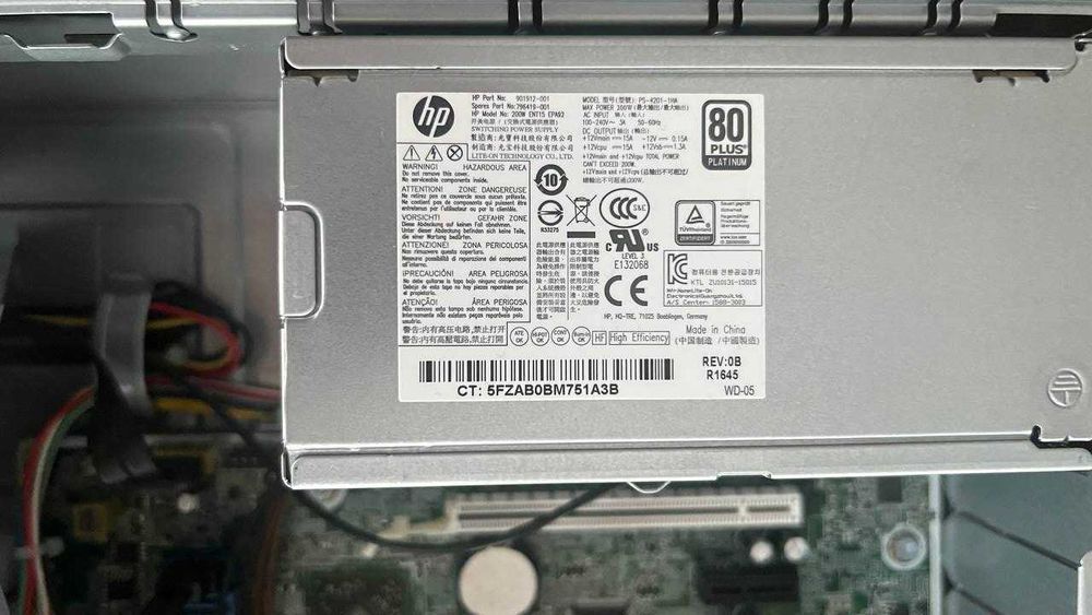 Настолен компютър HP EliteDesk 705 G2