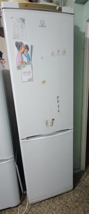 Продам холодильник