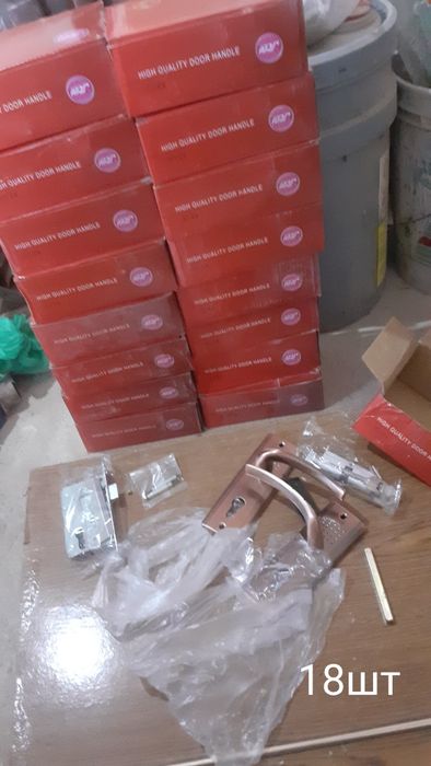 Жаңа есік тұтқалары сатылады