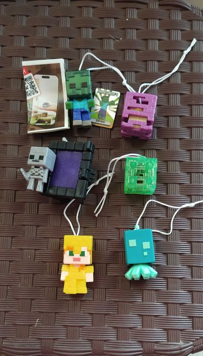 Играчки Kinder Minecraft
