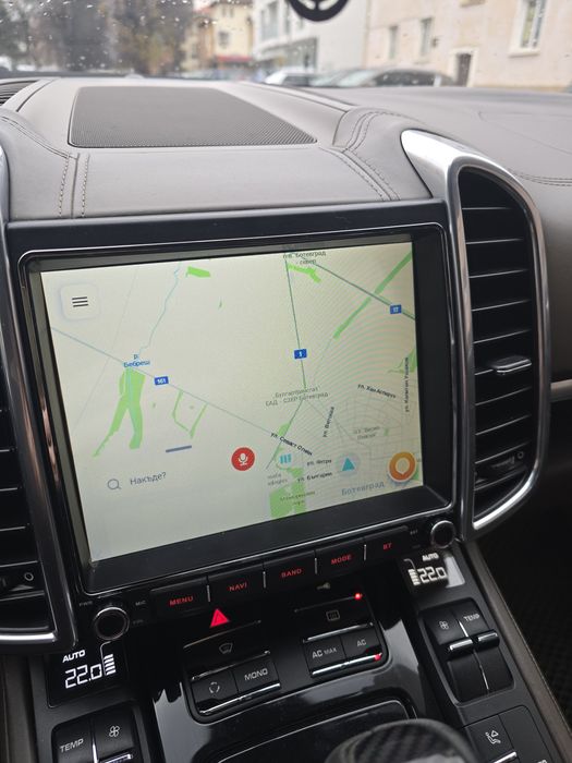 Навигация за порше каиен 2012г