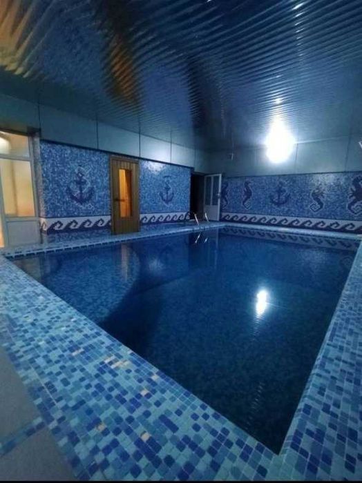 Продается Евро дом 6.8 соток в центре Ремонт, бассейн, сауна