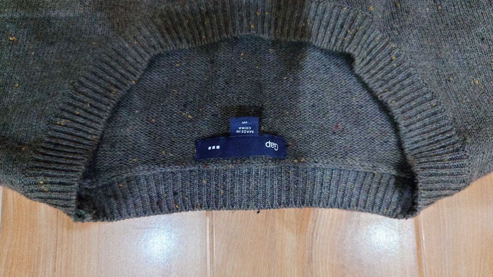 Свитер GAP коричневый меланж, 100% хлопок, разм.М (объём груди 38-41")