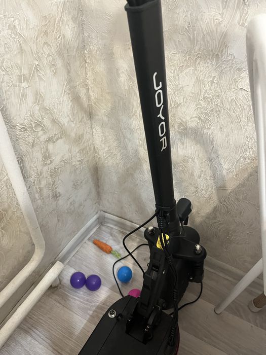 Электросамокат Joyor Y7-S