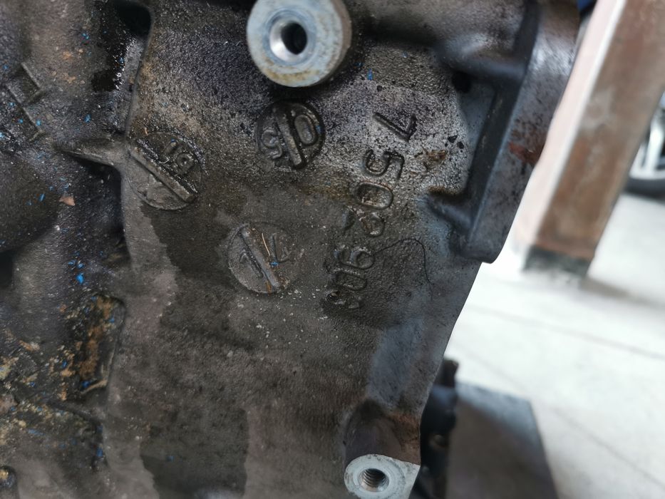 Двигател M54B22 от е60 на части