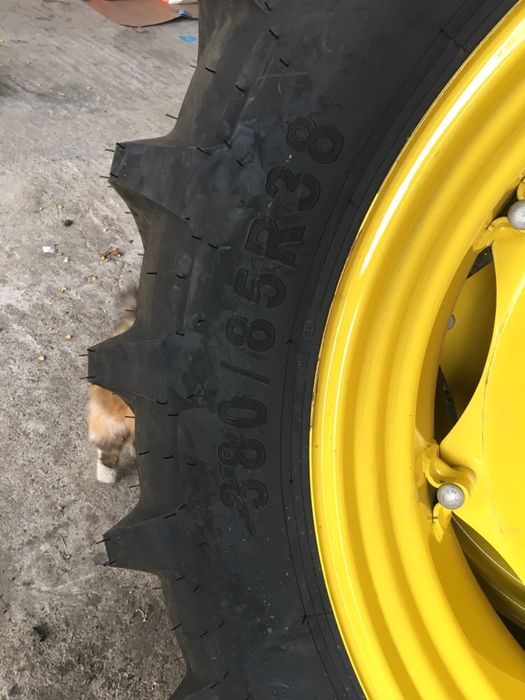 Гуми за трактор