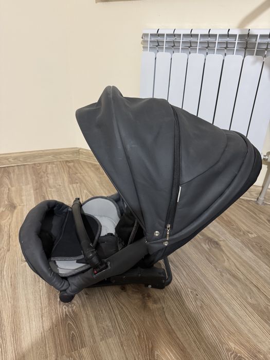 Коляска с люлькой Riko/sigma