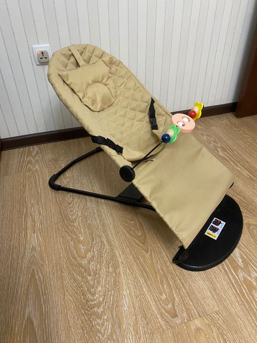 Качалка для ребенка новая
