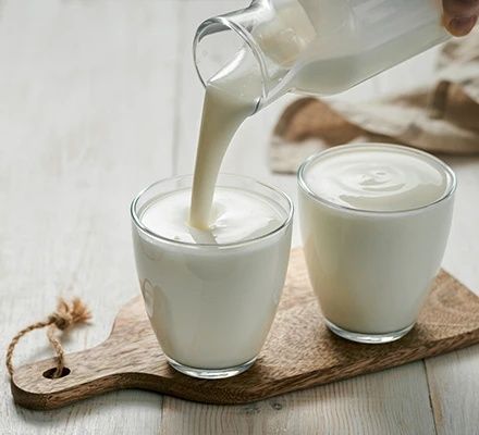 Kefir natural din lapte de vaca