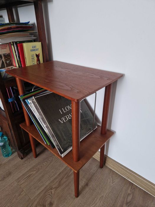 Masuta pentru pick up si/sau viniluri